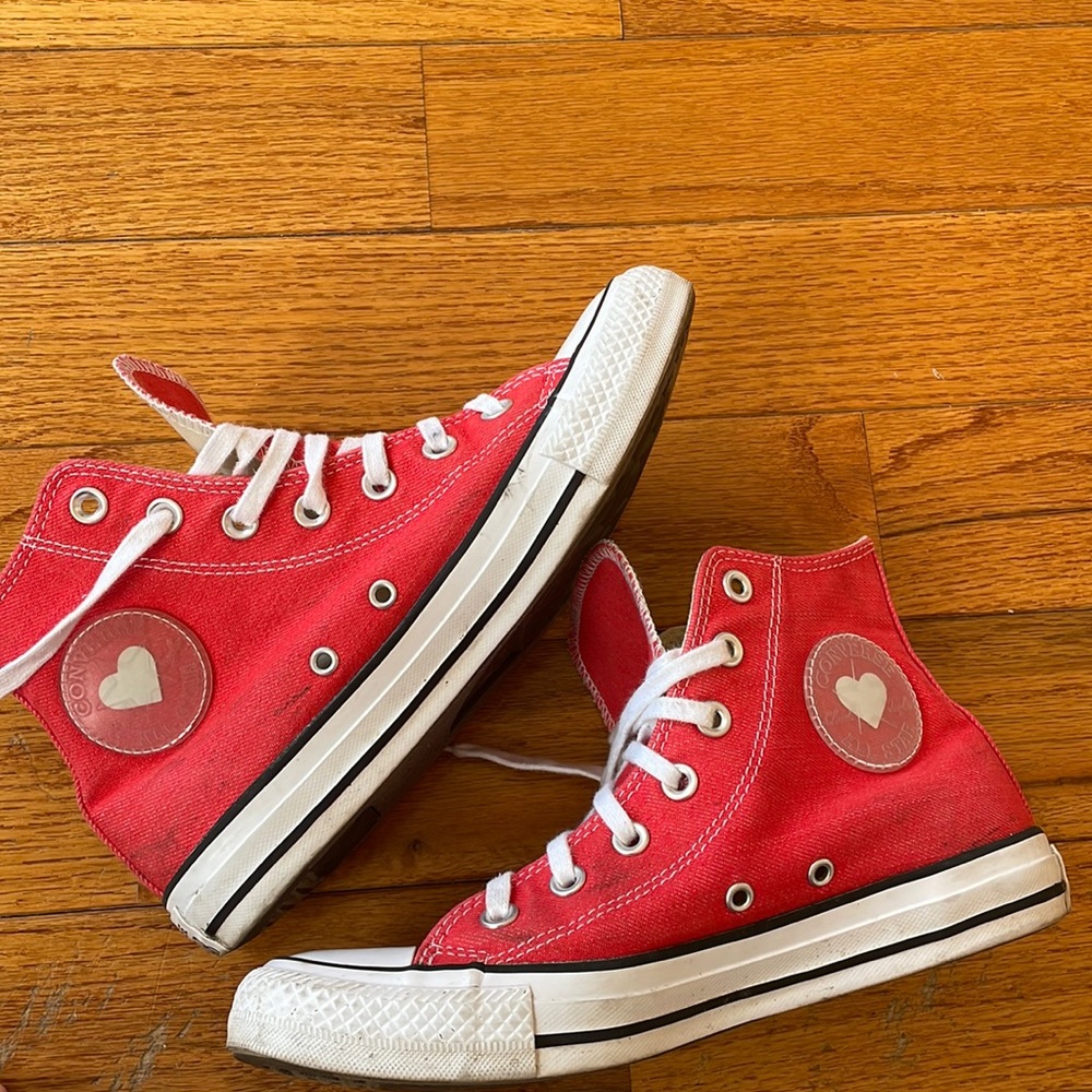 Heart converse high tops